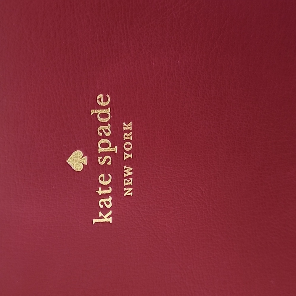 Gorgeous Kate Spade Bag - Picture 2 of 9